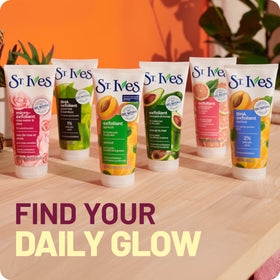 St. Ives Gentle Smoothing Face Scrub Rose Water & Aloe Vera Made with 100% Natural Exfoliants, Paraben Free, Oil-Free, Dermatologist Tested, 6 fl oz